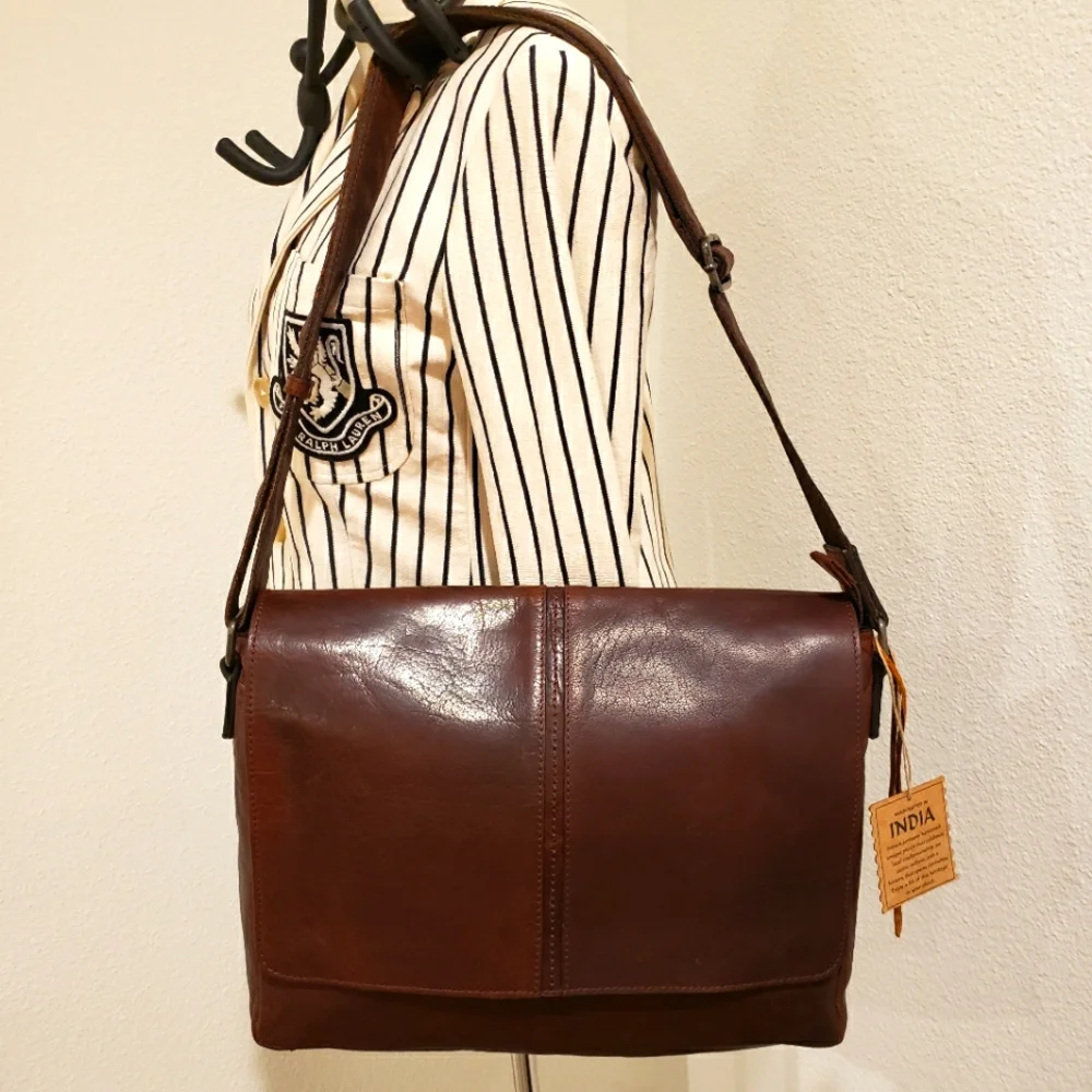 Genuine Leather Handcrafted Brown Crossbody Messenger Bag--NWT
